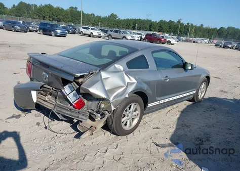 2008 Ford Mustang V6 Deluxe/V6 Premium from USA, damaged, VIN 1ZVHT80N385127292